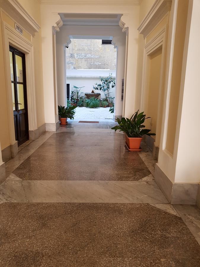 Myomax Guesthouse روما المظهر الخارجي الصورة